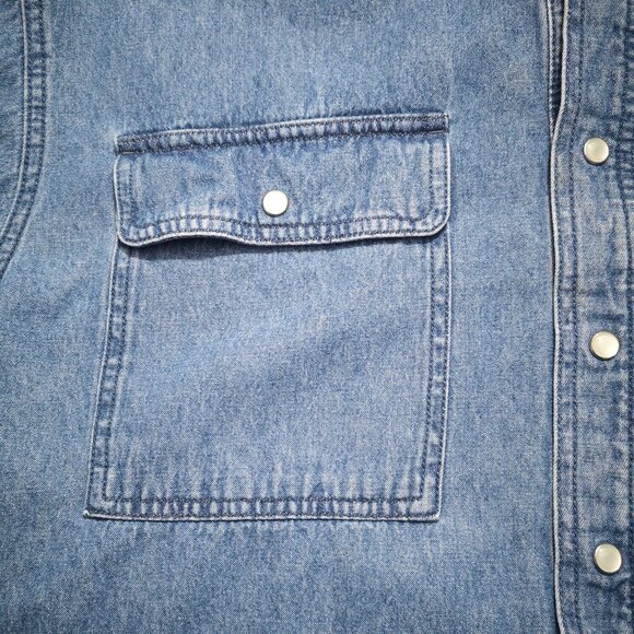 Dakota Men's Size Large Medium Wash Pearl Snap Front Closure & Cuffs Jean Shirt - Picture 6 of 11
